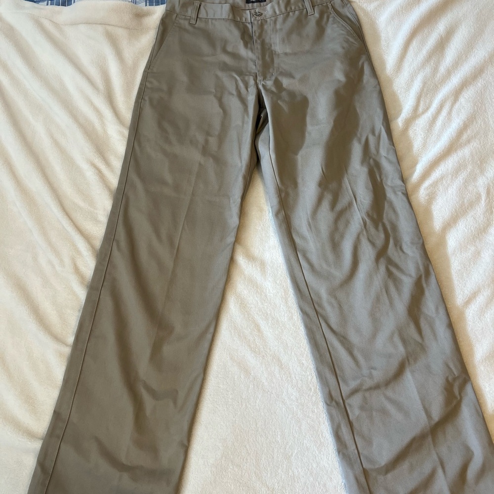 Denver Hayes Men's Khaki Chinos